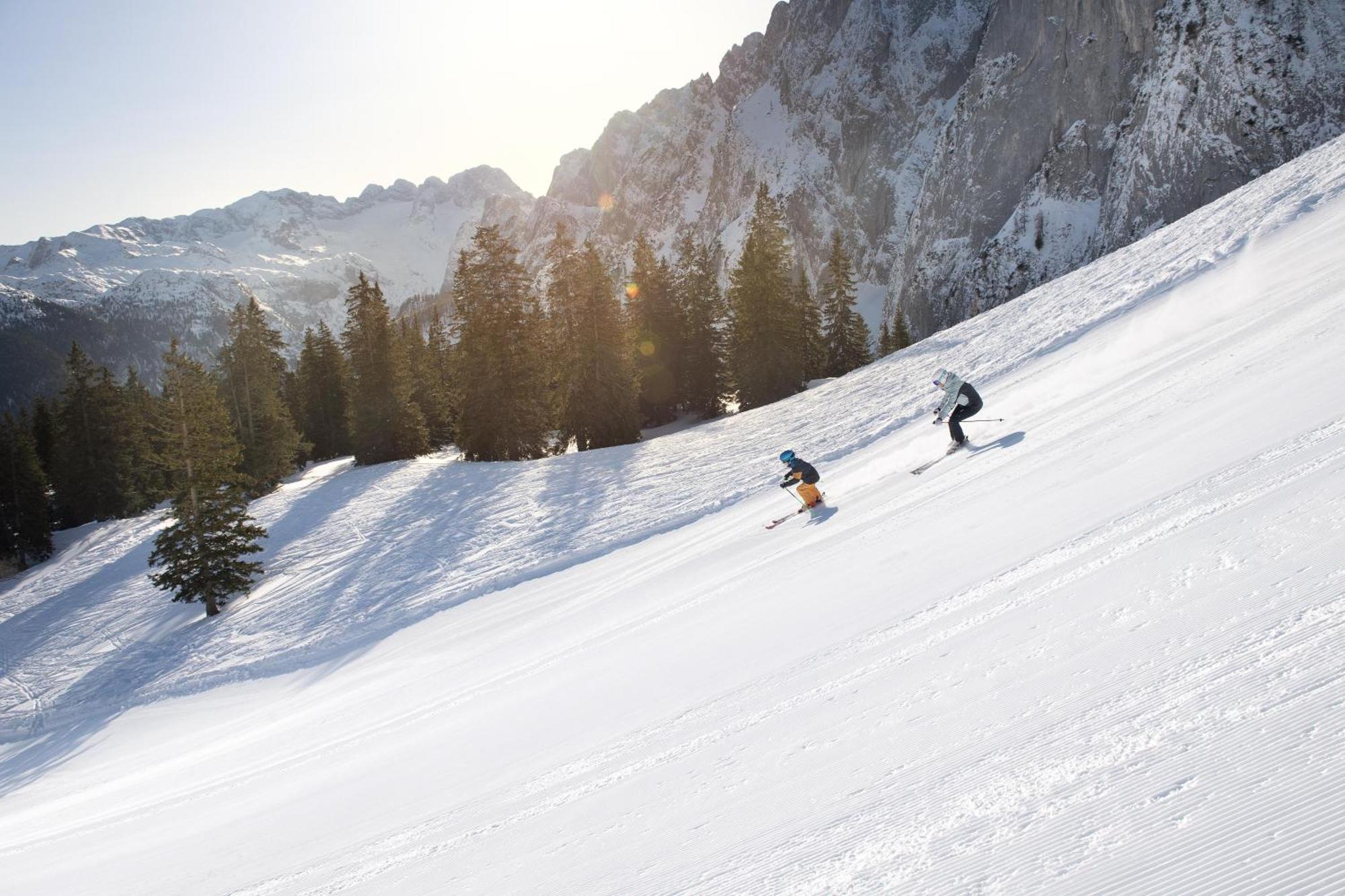 Cooee Alpin Hotel Dachstein Gosau Exterior photo