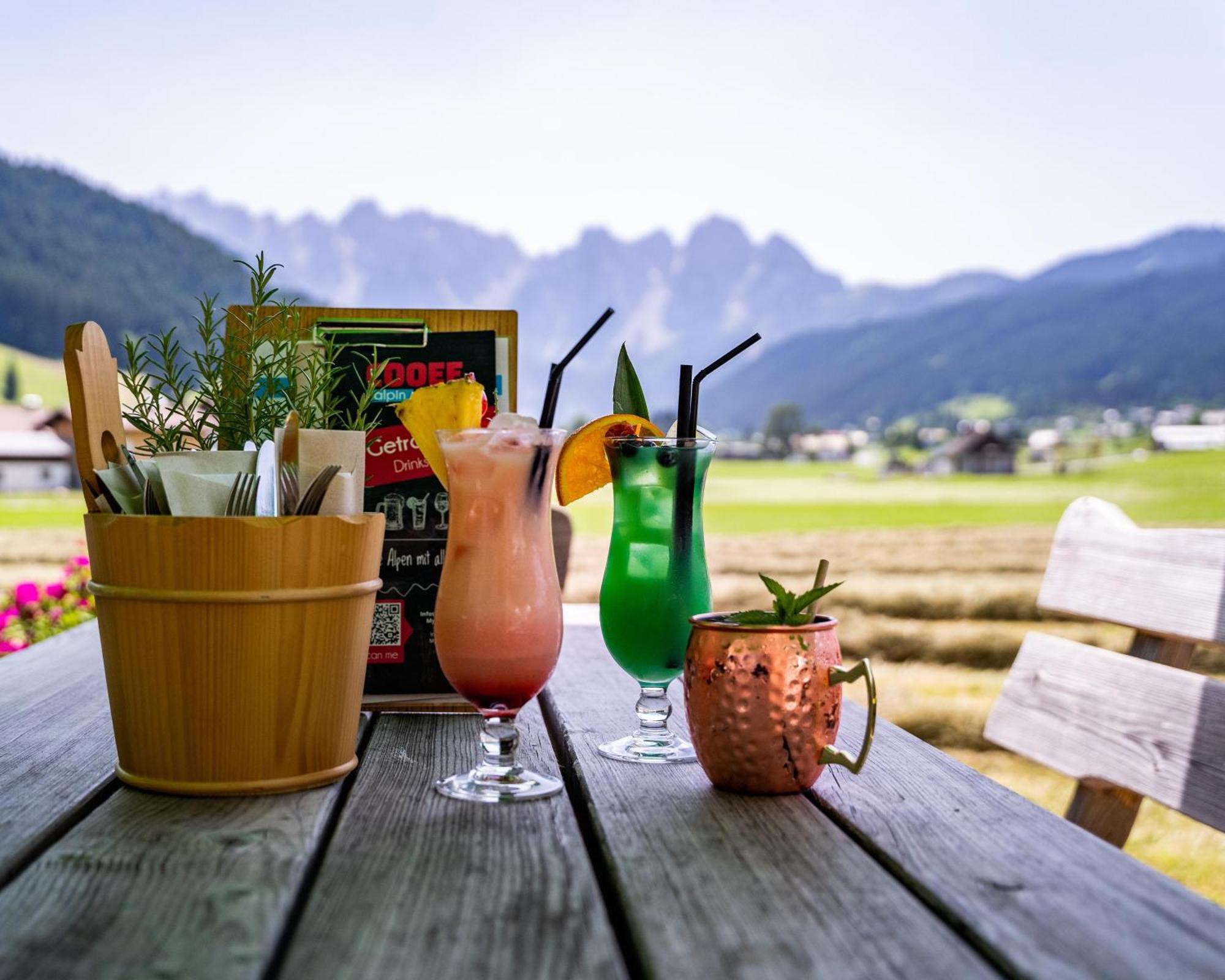 Cooee Alpin Hotel Dachstein Gosau Exterior photo